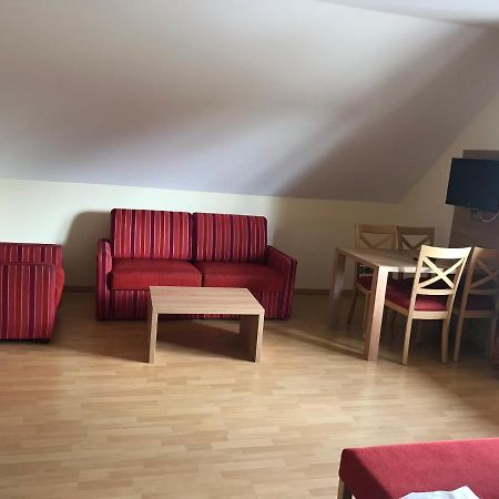Laupus-Hof Apartment Bad Vilbel Exterior photo
